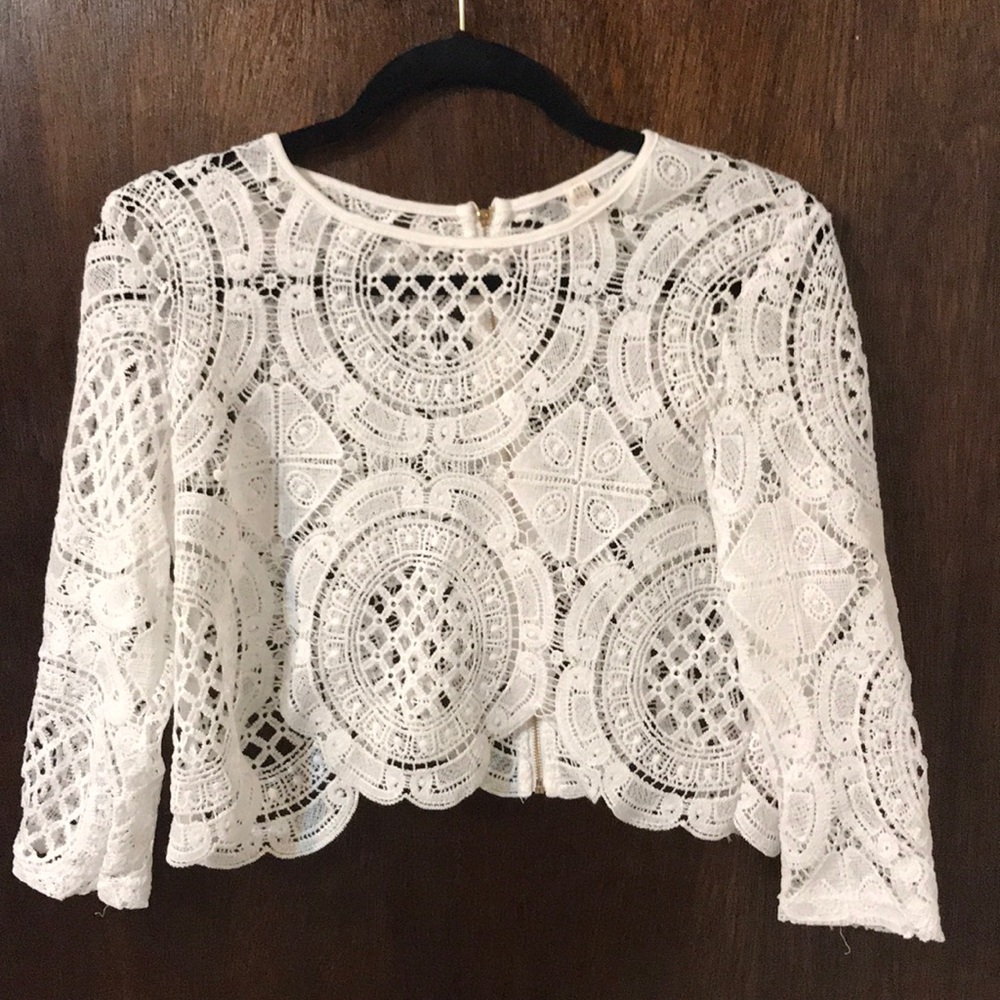 White knit crop top